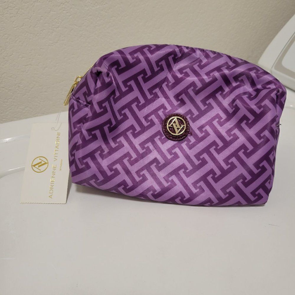 Adrienne Vittadini  cosmetic cases‎